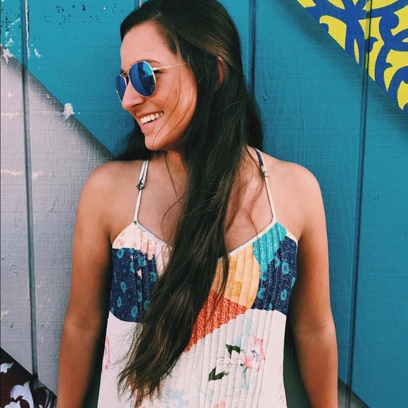 Meet your Posher, Marissa - Picture 2 of 4